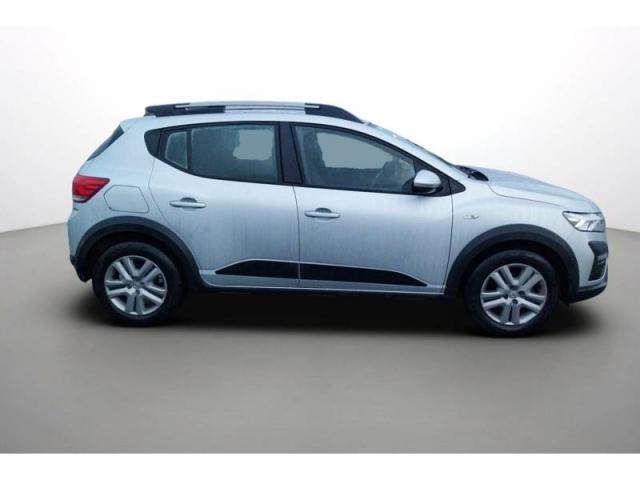 Dacia Sandero image 2