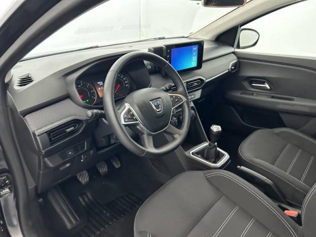 Dacia Sandero image 1