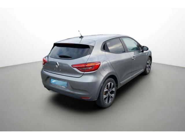 Renault Clio image 6