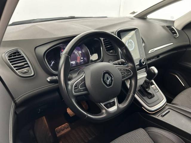 Renault Grand Scénic image 1