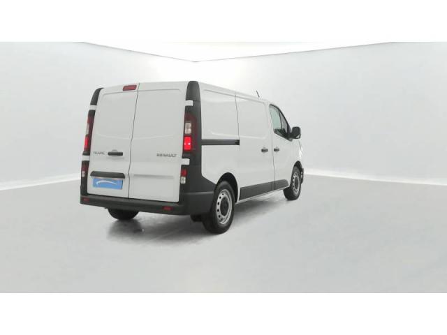 Renault Trafic image 7