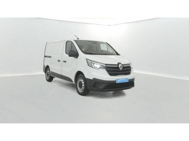 Renault Trafic image 2