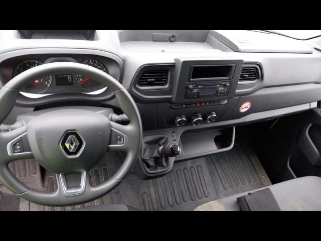 Renault Master image 3