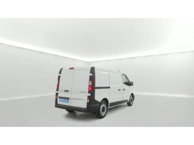 Renault Trafic image 4