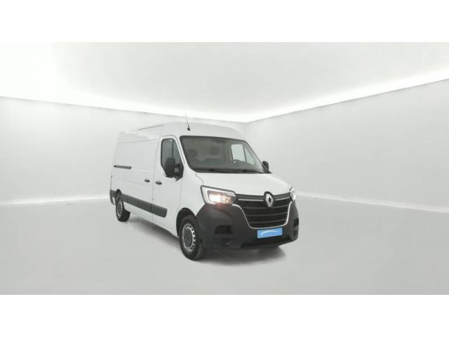 Renault Master image 2