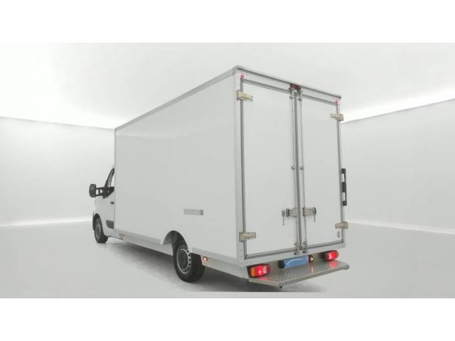 Renault Master image 1