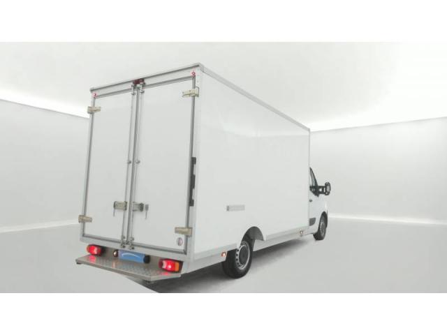 Renault Master image 8