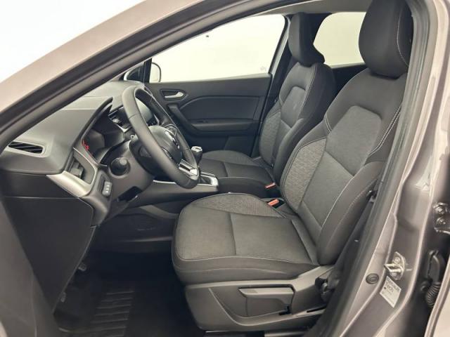 Renault Captur image 8