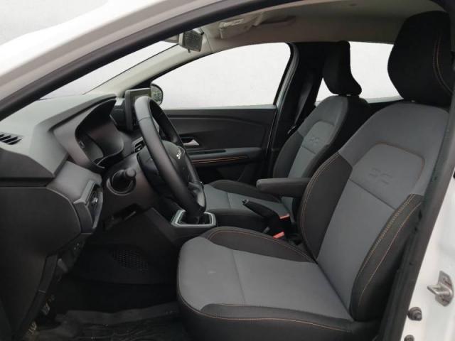 Dacia Sandero image 6