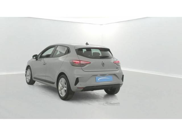 Renault Clio image 9
