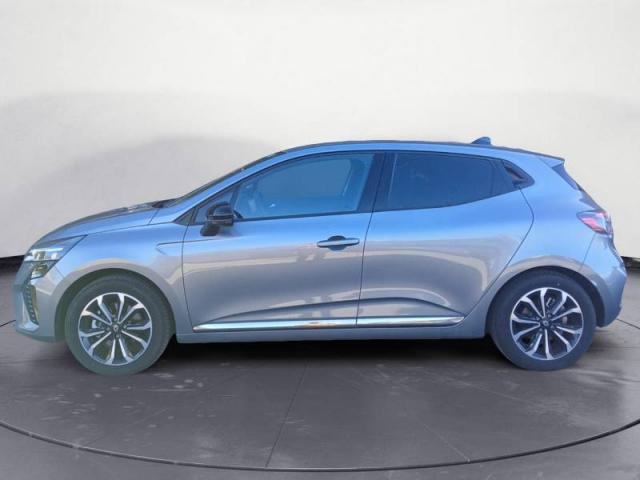 Renault Clio image 6