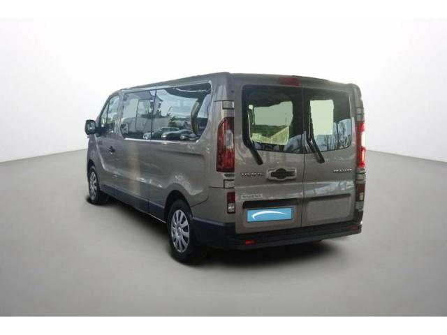Renault Trafic image 2