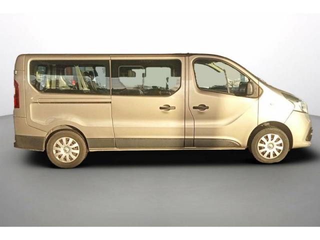 Renault Trafic image 8