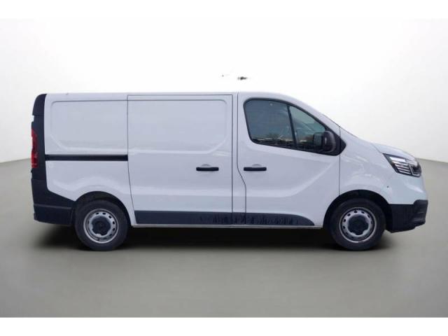 Renault Trafic image 3
