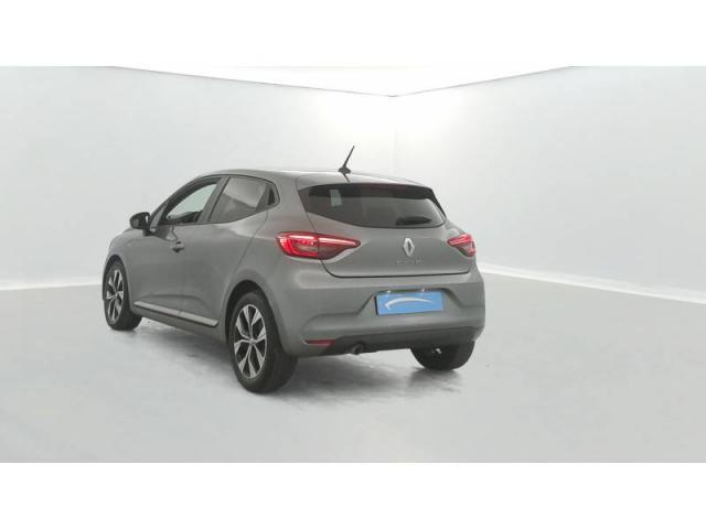 Renault Clio image 8