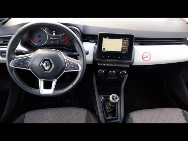 Renault Clio image 9