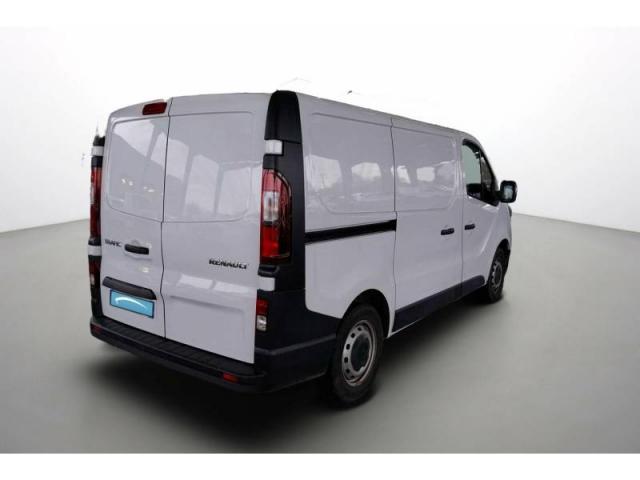 Renault Trafic image 3