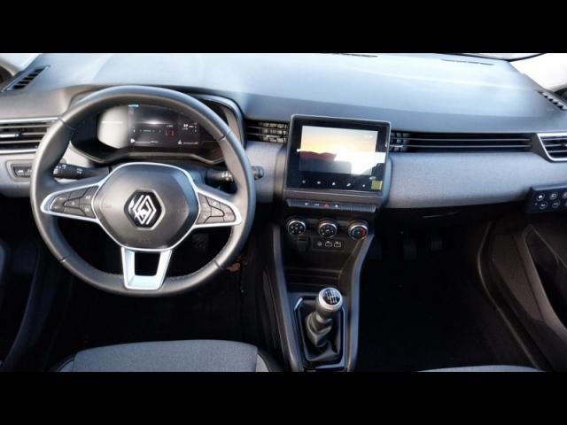 Renault Clio image 8