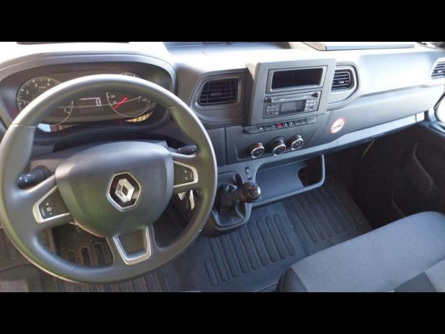 Renault Master image 6