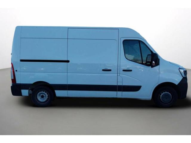 Renault Master image 9