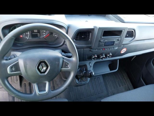 Renault Master image 7