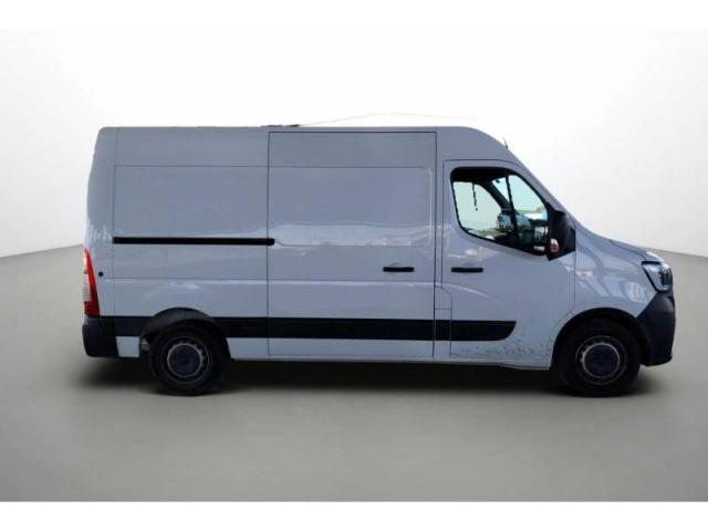 Renault Master image 8
