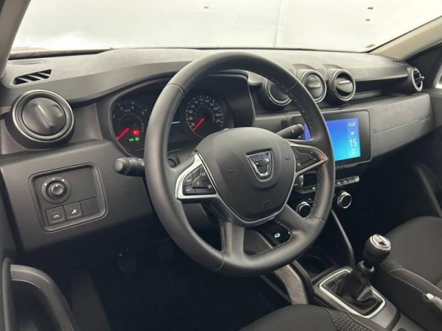 Dacia Duster image 1