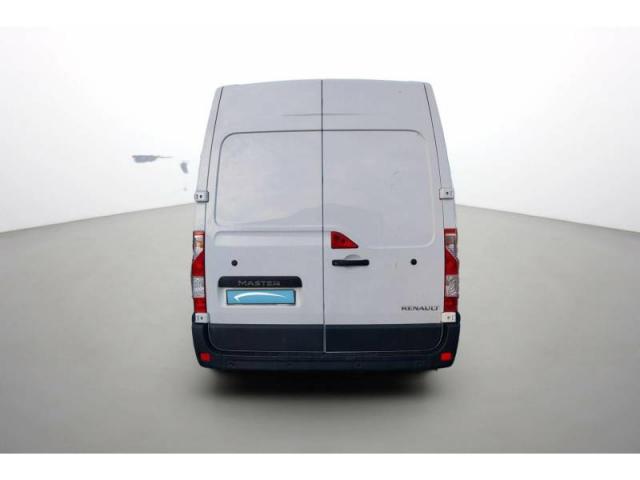 Renault Master image 2