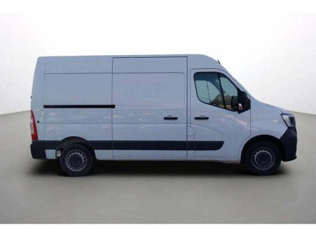 Renault Master image 1
