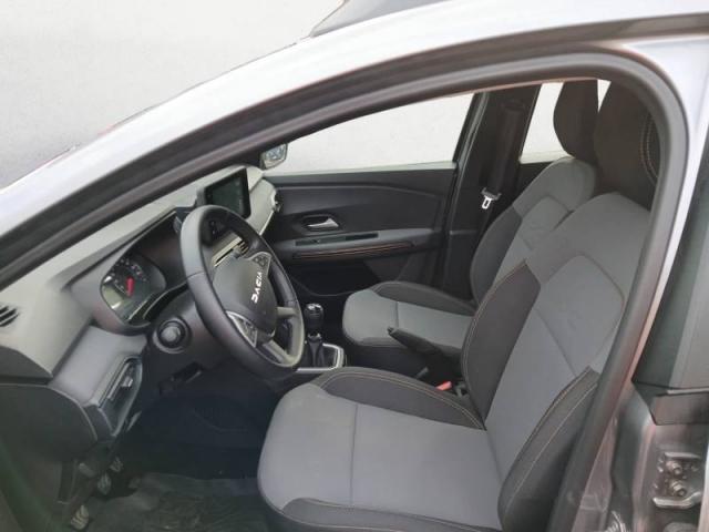 Dacia Sandero image 8