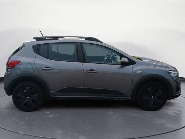 Dacia Sandero image 3