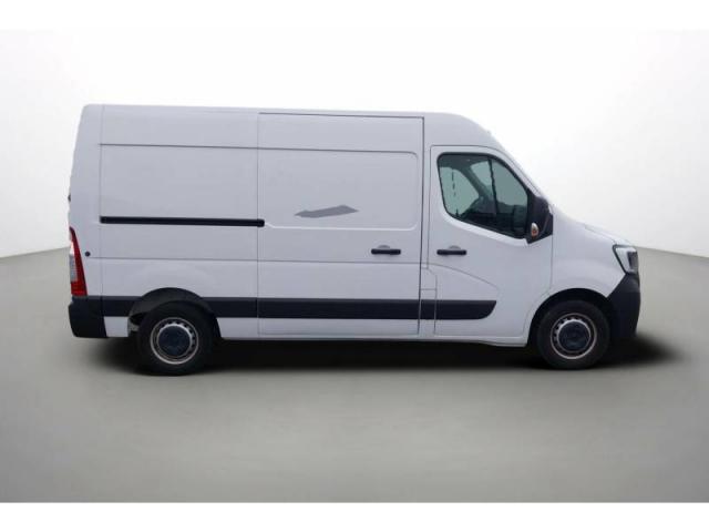 Renault Master image 8
