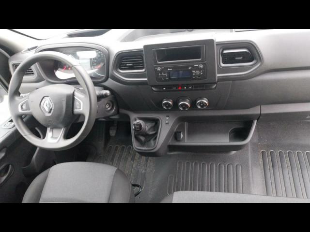 Renault Master image 1