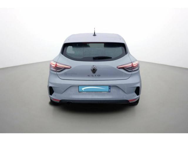 Renault Clio image 2