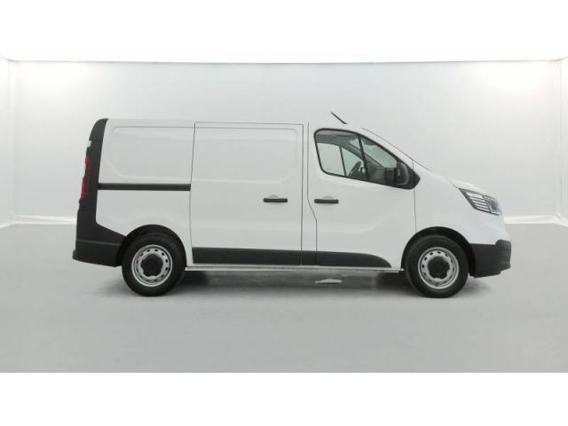 Renault Trafic image 7