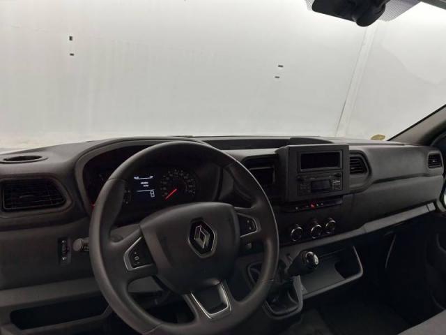 Renault Master image 7