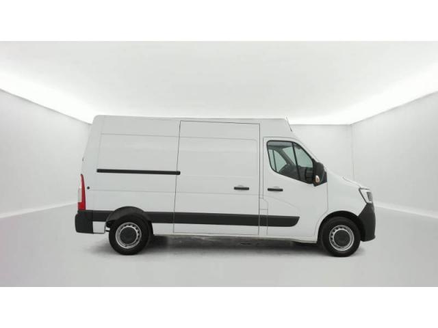 Renault Master image 1