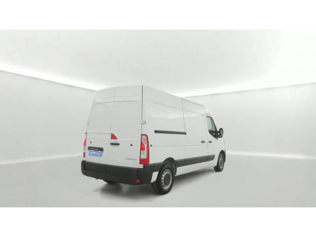 Renault Master image 8