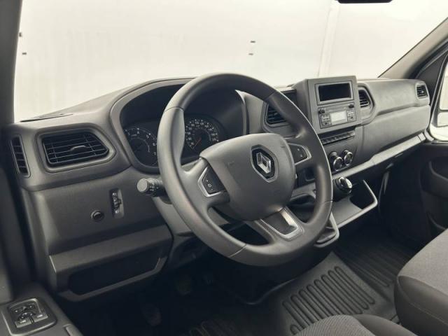 Renault Master image 7