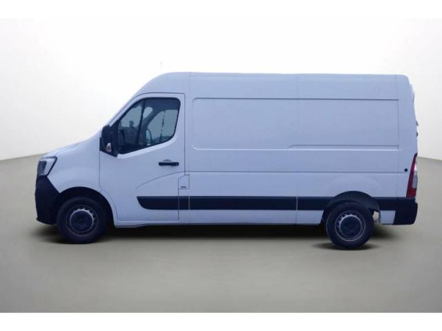Renault Master image 2