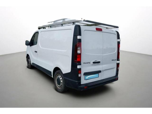 Renault Trafic image 2
