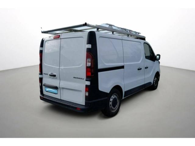 Renault Trafic image 4