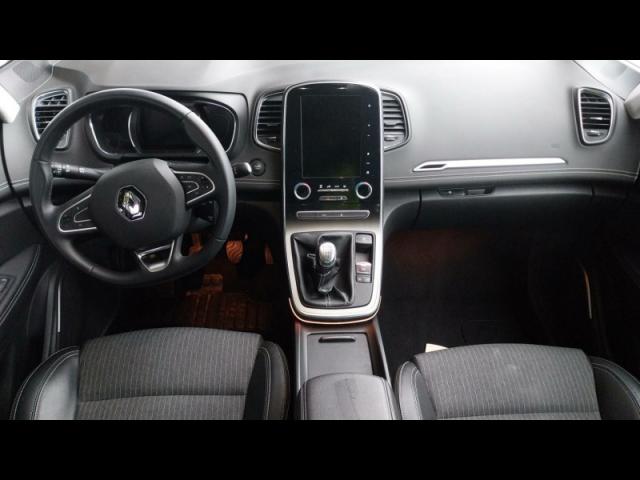 Renault Grand Scénic image 8
