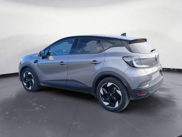 Renault Captur image 9