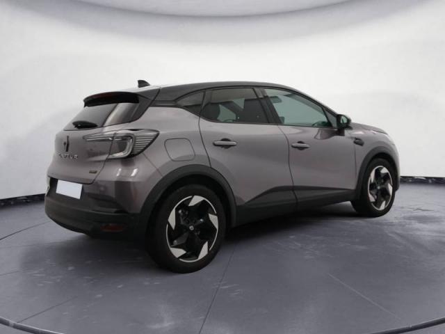 Renault Captur image 8