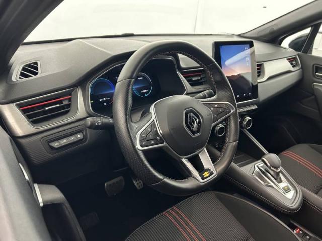 Renault Captur image 1