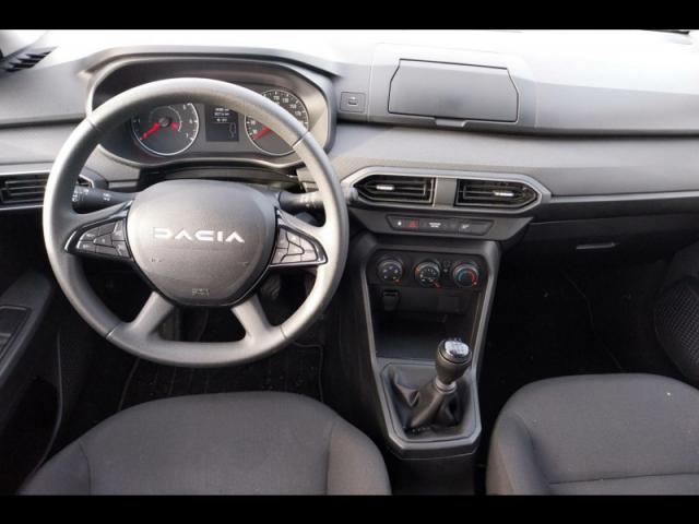 Dacia Sandero image 3