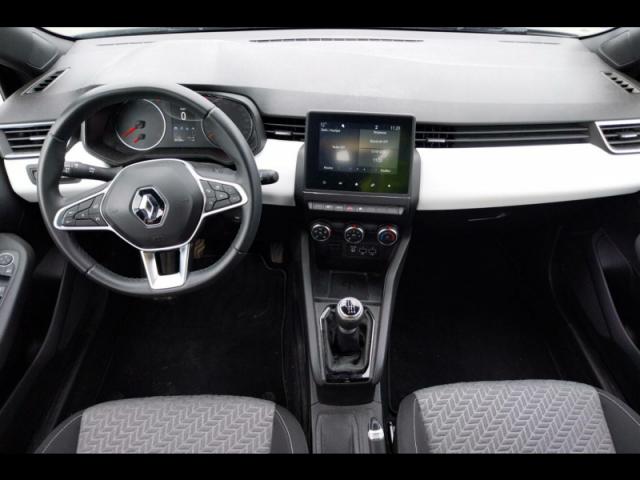 Renault Clio image 8