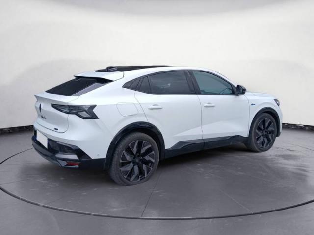 Renault Rafale image 2