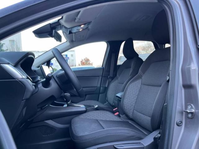 Renault Captur image 2